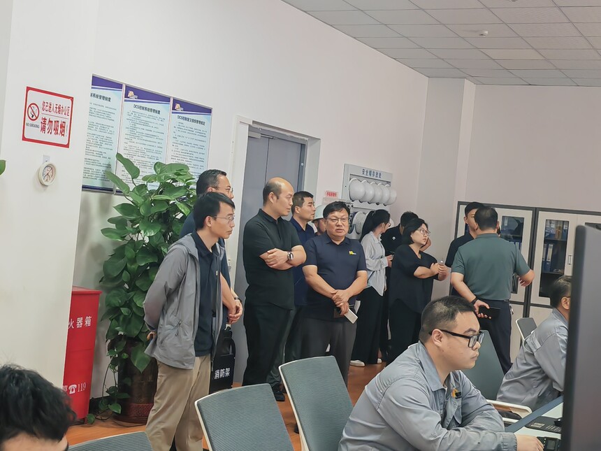 d6ef512d41d3897425c0ab9306a5bd3.jpg