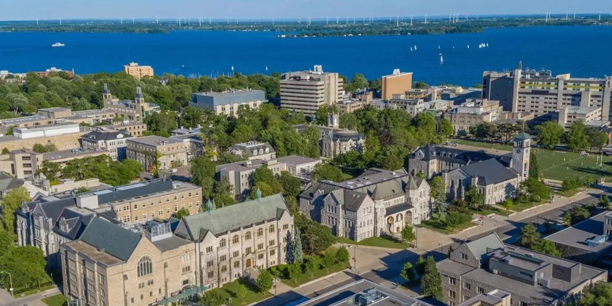 ���ô���ѧ