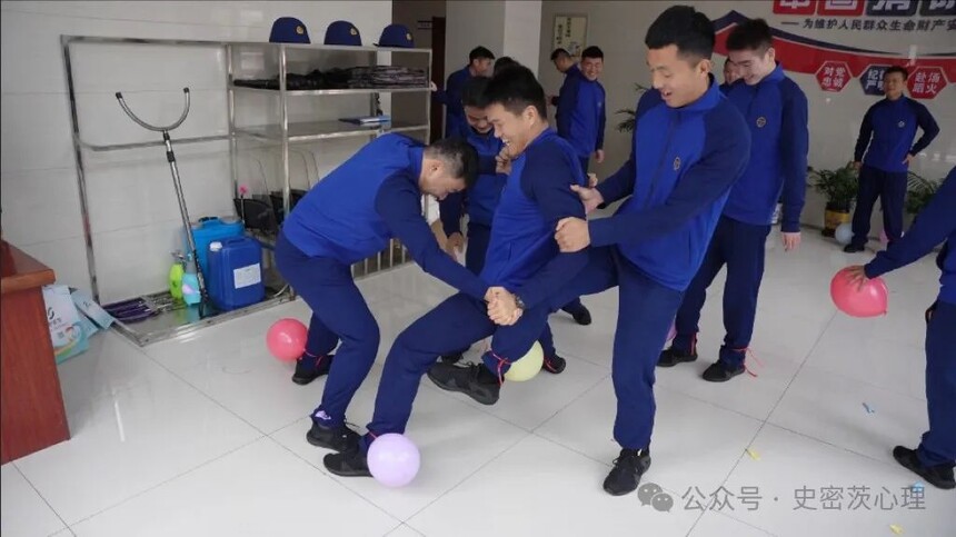 m.jpg