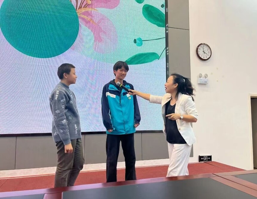 1762519116461948.jpg ed980afc1d8a4a2abd5d55e4b3bec722.jpg