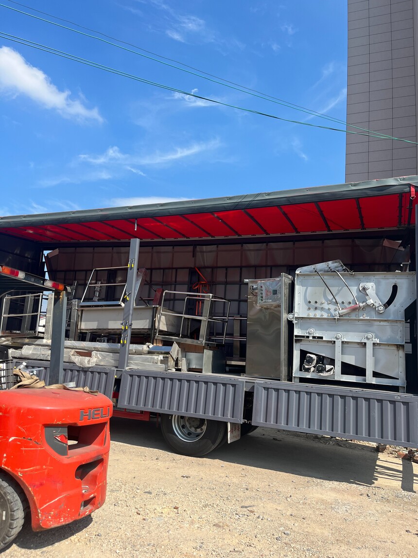 1767671586441105.jpg 1767671586441105.jpg