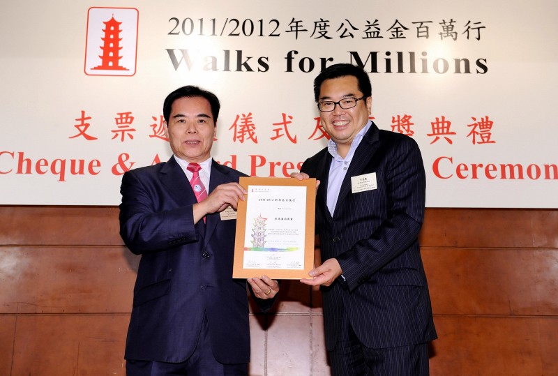inform2012_02_01_04.jpg
