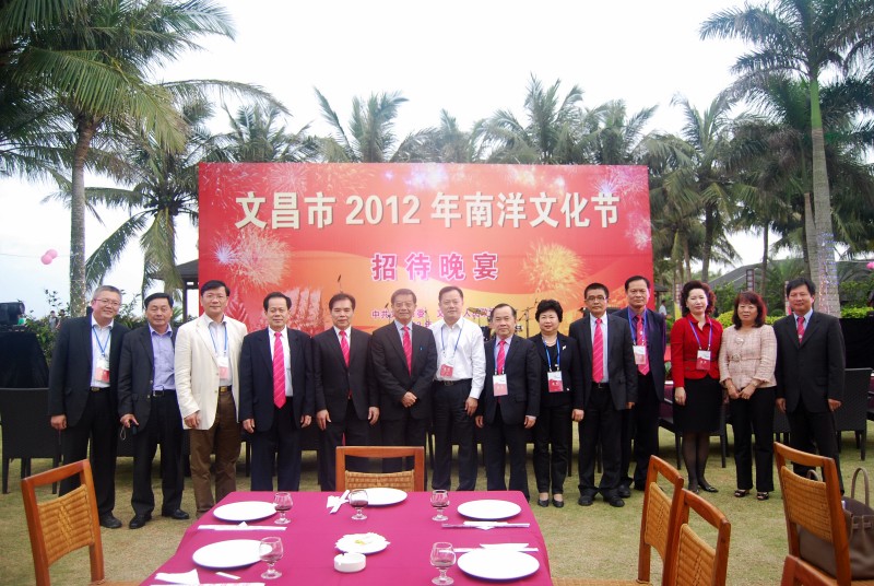 inform2012_04_02_02.jpg