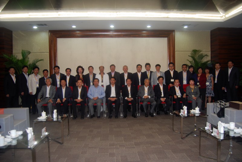 inform2012_04_01_02.jpg