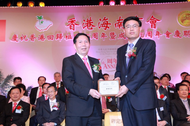 inform2012_07_01_06.jpg