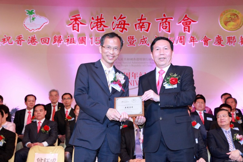 inform2012_07_01_08.jpg