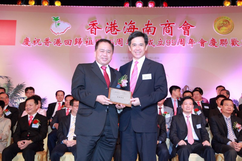 inform2012_07_01_13.jpg