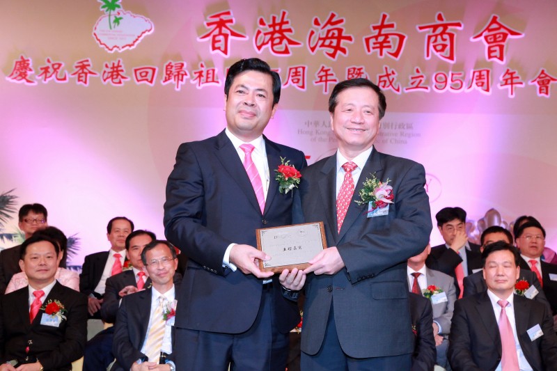 inform2012_07_01_15.jpg