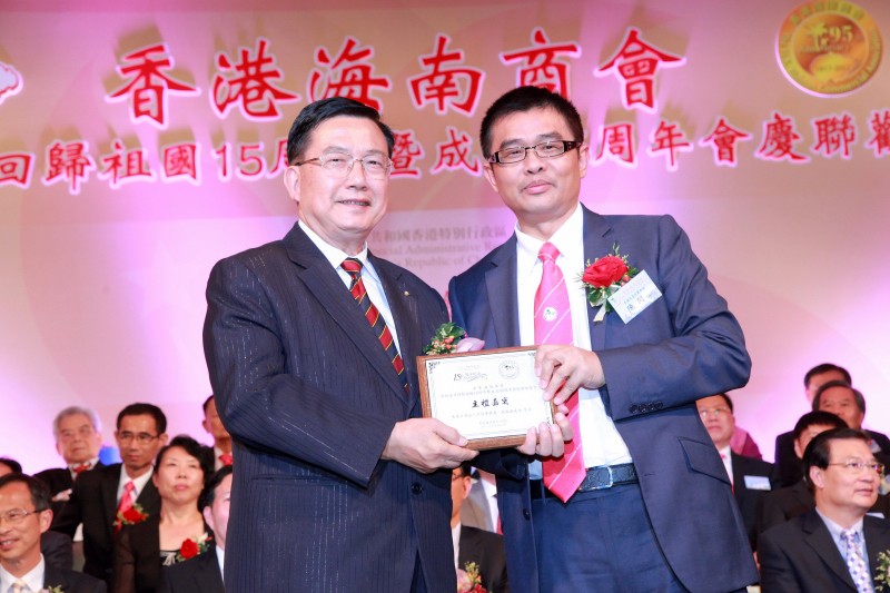 inform2012_07_01_17.jpg