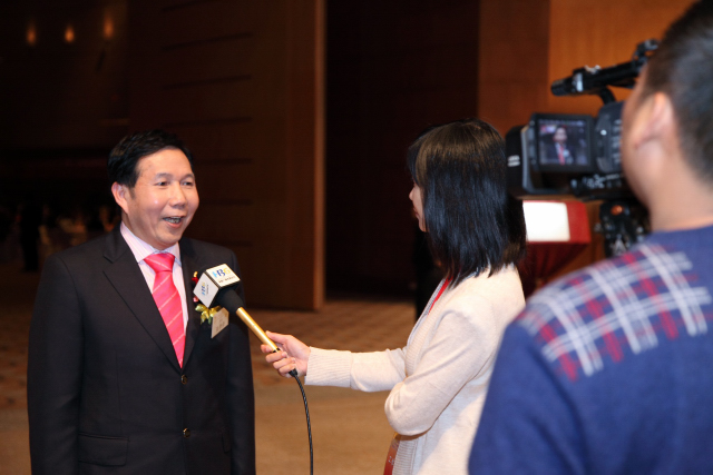 inform201102_01_01_27.jpg