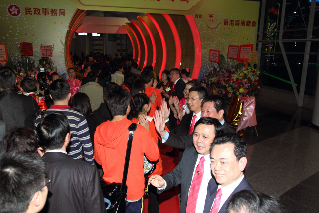 inform201102_01_01_29.jpg