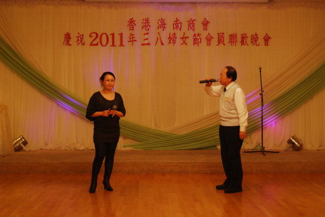 inform201103_01_06.jpg