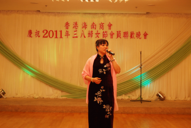 inform201103_01_19.jpg