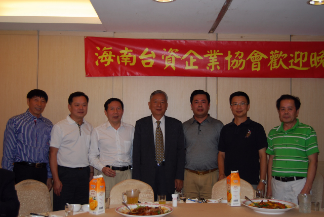 inform201105_02_06.jpg
