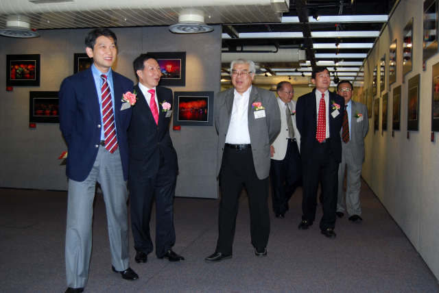 inform201106_02_14.jpg