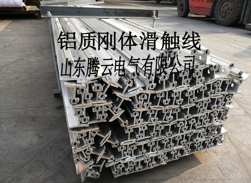 䓰Xw|
