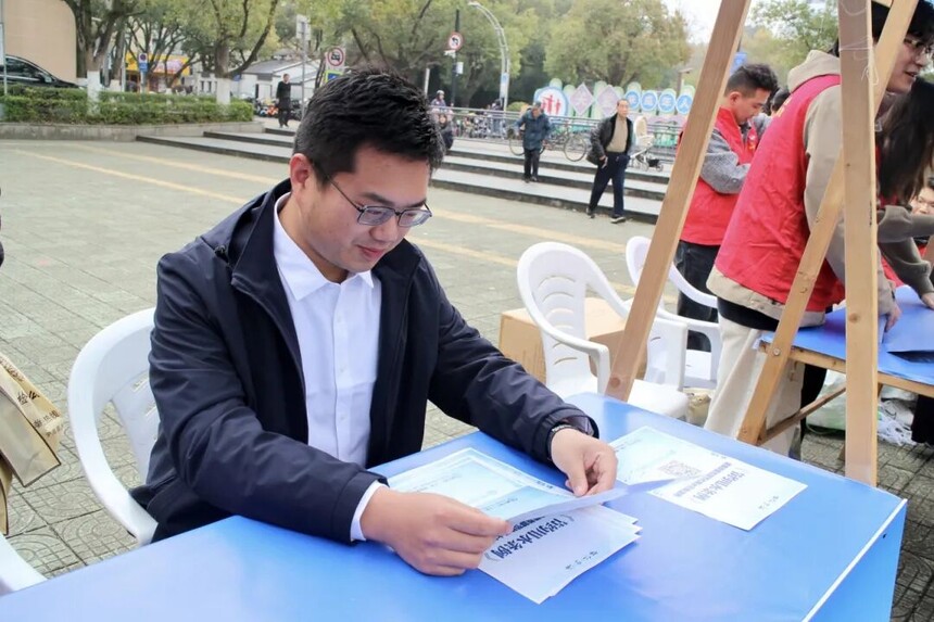 1775212878589544.jpg 22.jpg