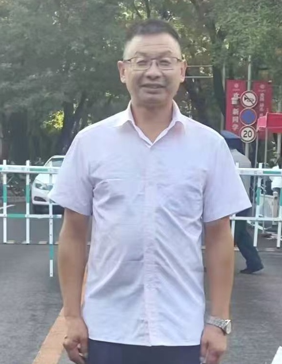 1751450774208157.jpg 刘兴.jpg