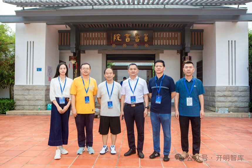 1760925969746821.jpg 0c6135b39fad56c0f18a65262caefa3c.jpg