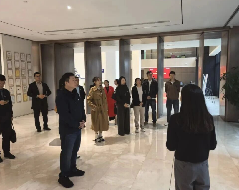 1761380922137745.png image.png