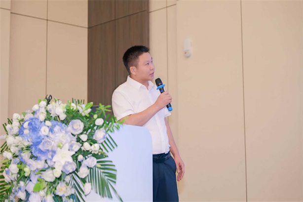 魏广运院长出席活动 魏广运院长出席活动