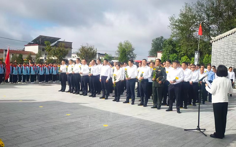 1759242095434460.jpg 微信图片_20250930221103_684_1482.jpg