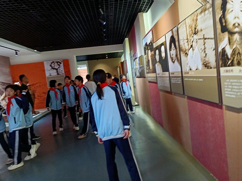 1759242113247067.jpg 微信图片_20250930221103_685_1482.jpg