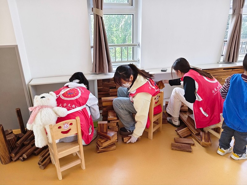 1760752622919941.jpg 微信图片_20251017230344_18_1681.jpg