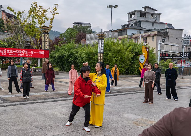 1762097678205459.jpg 微信图片_20251102140830_896_5.jpg