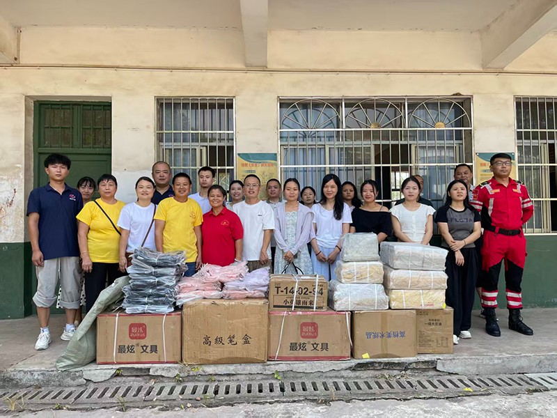 1762229234687423.jpg 微信图片_20251103223445_19_4732.jpg