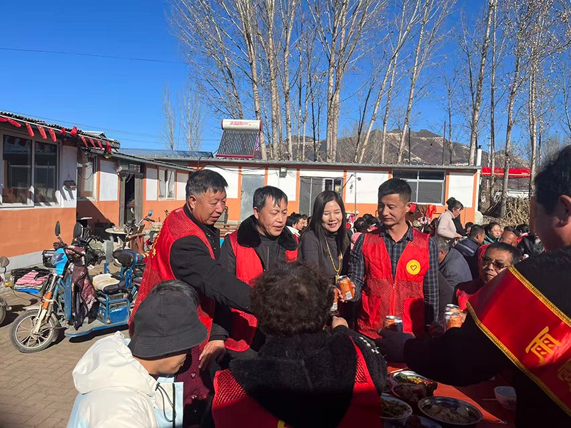 ¶   ޽  Ǻӱˡµľؼ֮·