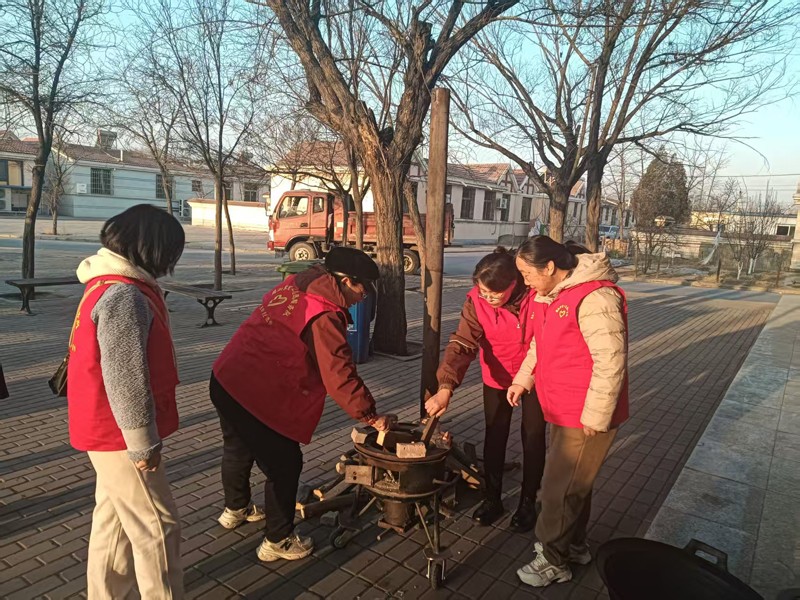 乐龄陪伴“助老行” 浓浓饺子宴活动