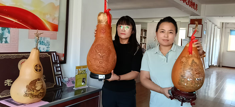 ��������չ��ŨŨ������