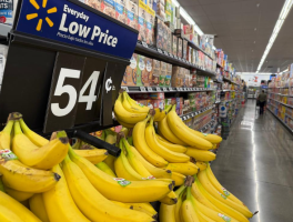 美國商場貨架一線觀察:關稅沖擊下的民眾“物價焦慮”