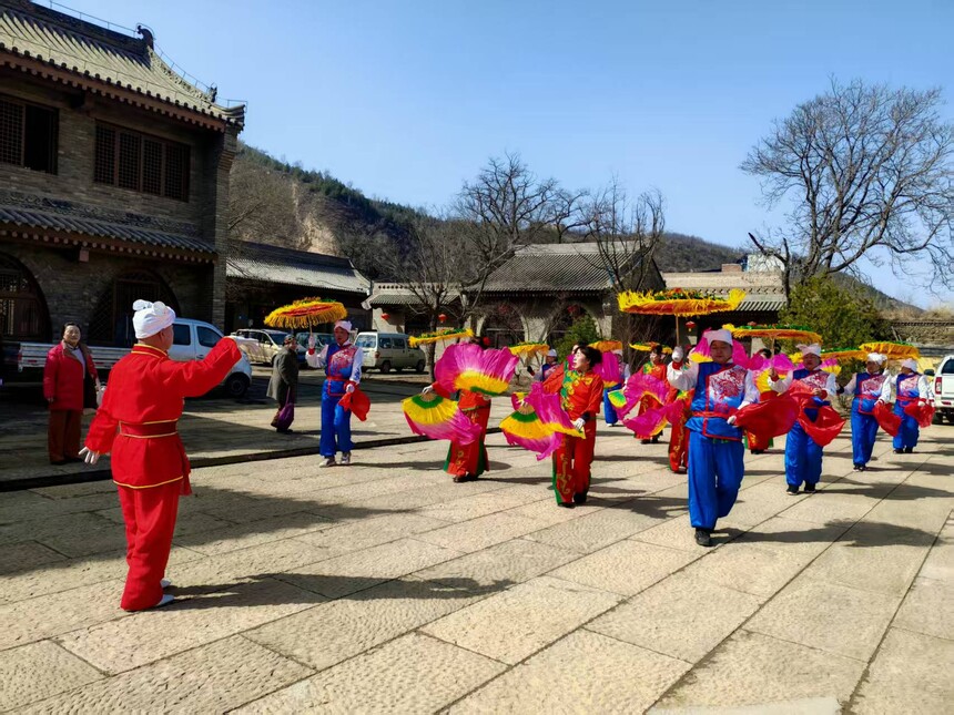 1775450893587678.jpg 56b6c4b21b16fd48ba58cee1fda17f48.jpg