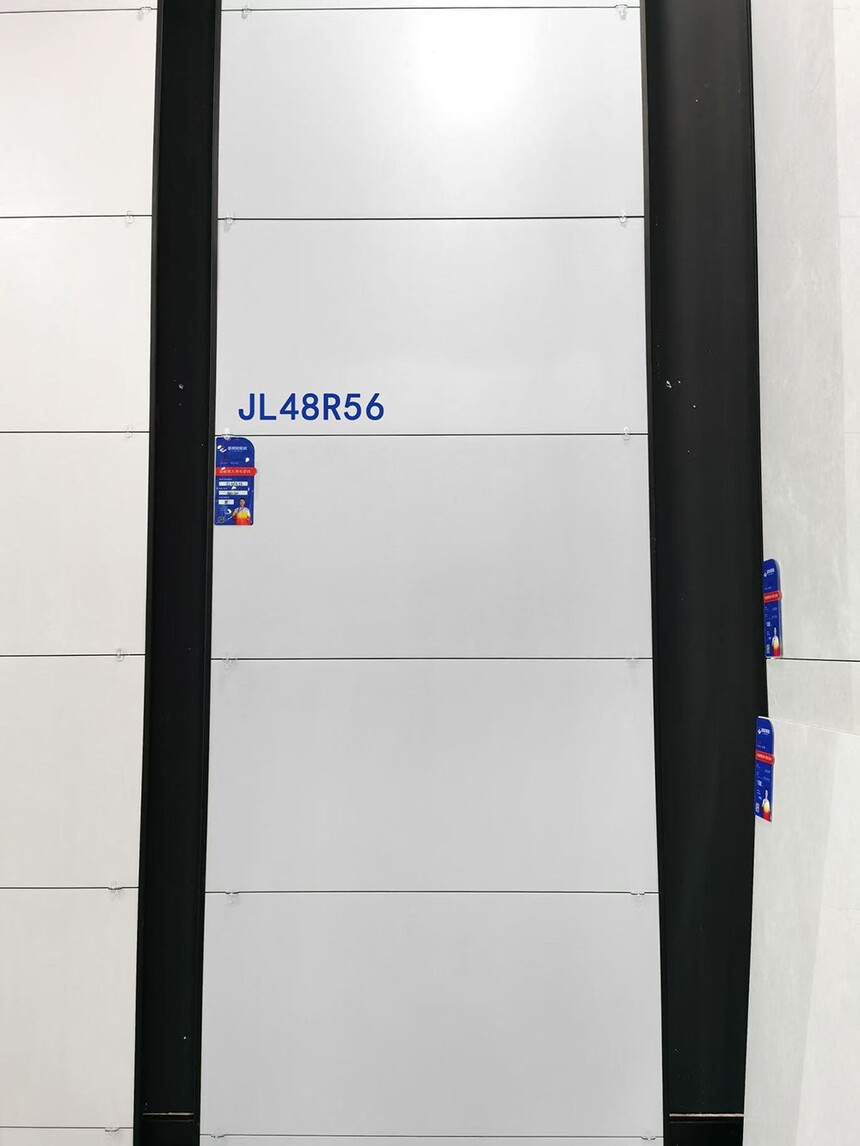 JL48R56.jpg