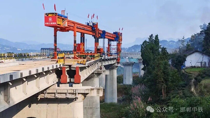 1765850175130739.jpg 640 (1).jpg