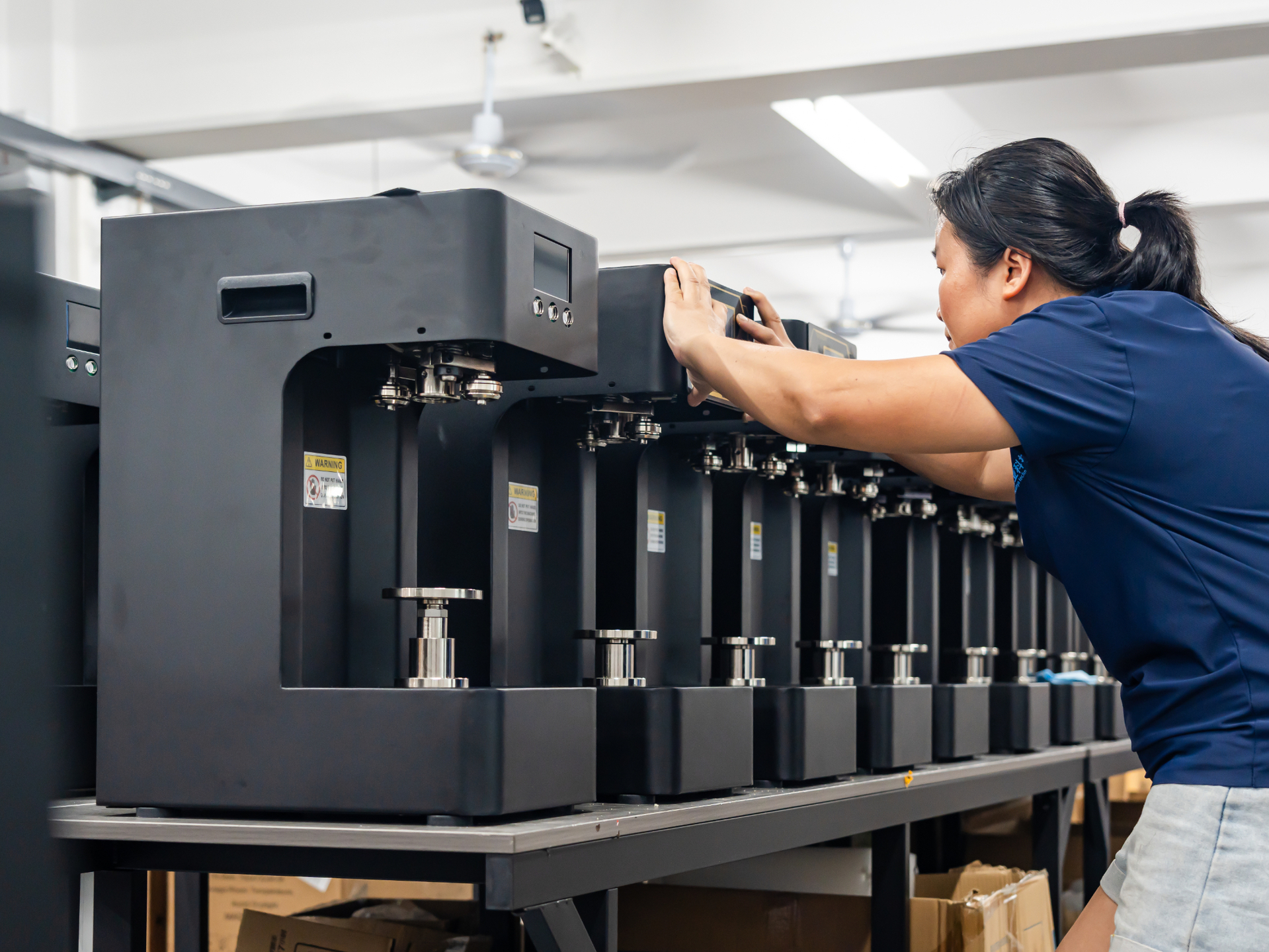 Automatic Can Sealing Machines & PET/Aluminum Cans - Huanya Machinery