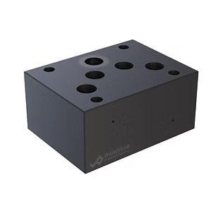 d6ac65_b41e03b4ed55490aa6b46b8cb298d8fc~mv2.jpg