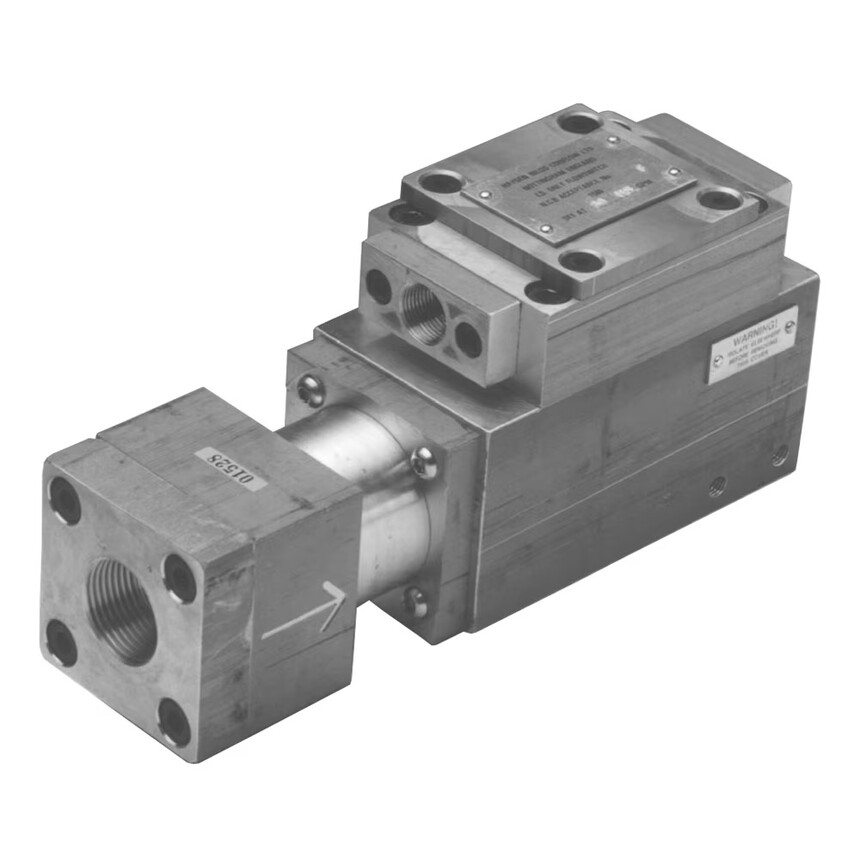CODE_240_Flow-switch_zm.jpg