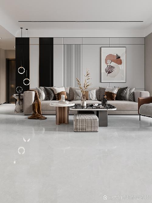 瓷砖耐磨_750x1500MM 天鹅绒超耐磨瓷砖 客厅软装搭配技巧 材质触感与色彩耐久性 施工后保养误区_客厅地板砖耐脏耐磨防滑