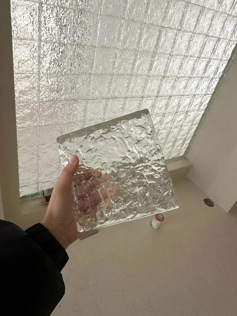 瓷砖胚体怎么区分好坏_超白胚系列瓷砖在制作超大规格产品时对生产设备和工艺控制有何特殊挑战?_2019瓷质地砖胚体配方