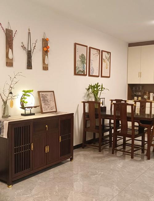 中式风格瓷砖如_中式风格瓷砖要什么颜色搭配_如何根据家装风格挑选瓷砖?现代、轻奢、新中式风格瓷砖搭配全方案。