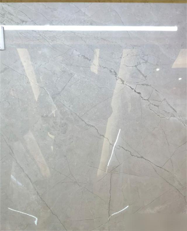 全瓷地砖节能30%符合绿色环保装修趋势_抛釉砖选购指南_通体大理石瓷砖