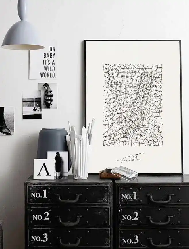 高级灰设计理念_清雅素色系列瓷砖在全屋应用时如何通过不同深浅的搭配来营造空间层次感?_莫兰迪色系应用