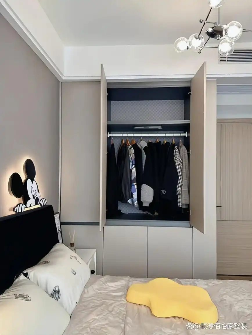 木纹砖系列的导热性能与实木地板相比在开启地暖的情况下各自优劣如何?_地暖仿木纹地砖_定制衣柜板材五金配件