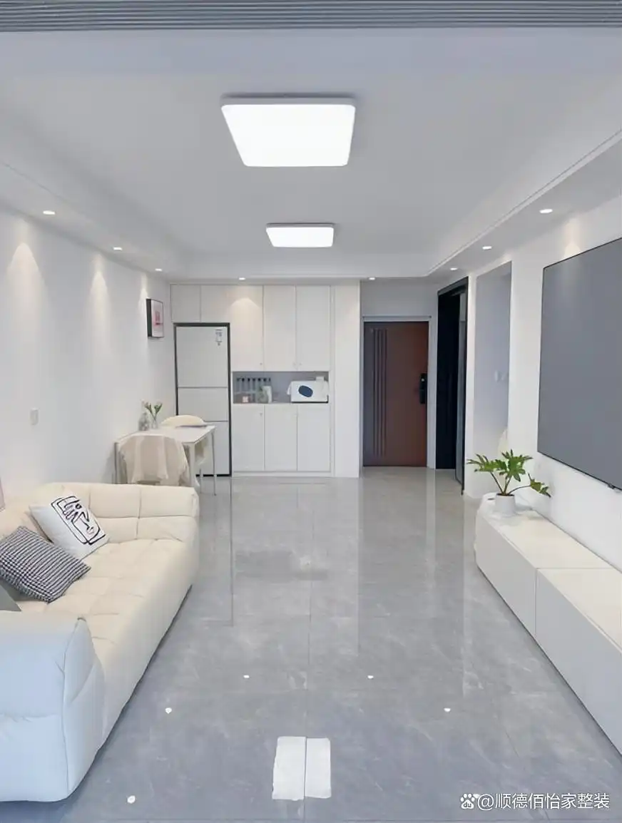 地暖仿木纹地砖_木纹砖系列的导热性能与实木地板相比在开启地暖的情况下各自优劣如何?_定制衣柜板材五金配件