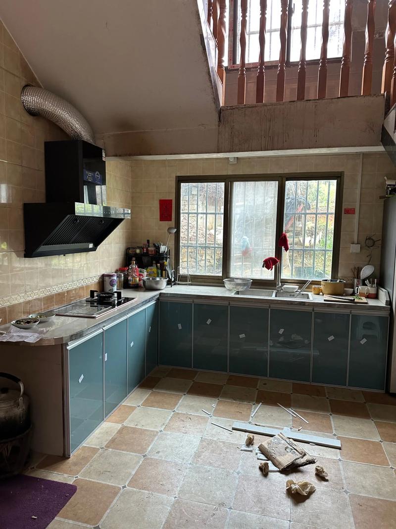 瓷器清雅款是什么时候的_清雅素色系列瓷砖在应用于全屋定制柜门时对其加工和安装有何特殊工艺_清雅陶瓷