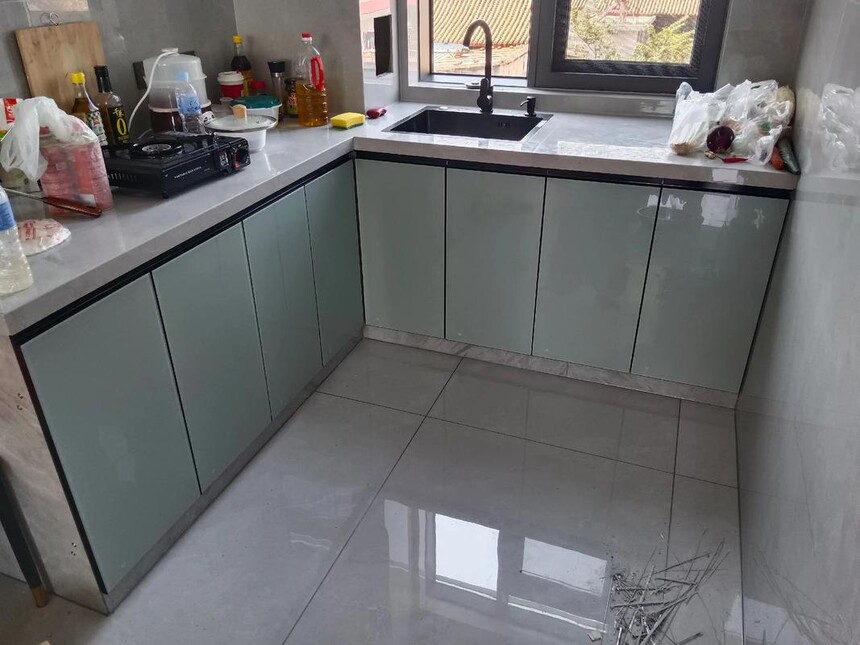 清雅陶瓷_瓷器清雅款是什么时候的_清雅素色系列瓷砖在应用于全屋定制柜门时对其加工和安装有何特殊工艺