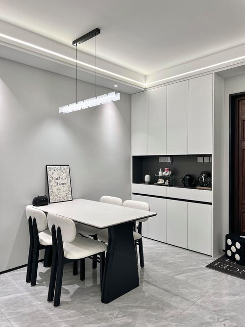 素色质感砖在应用于全屋时如何通过不同区域的色调变化来定义功能空间_素色质感砖_什么是质感砖